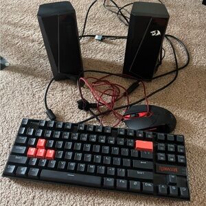 Redragon bundle. Keyboard. Camera. Mouse. Speakers. Excellent condition.
